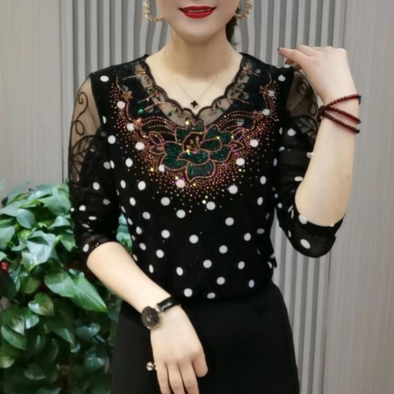 Fashion Ruffles Gauze Hollow O - Winter Clothing Kit 评论和价格