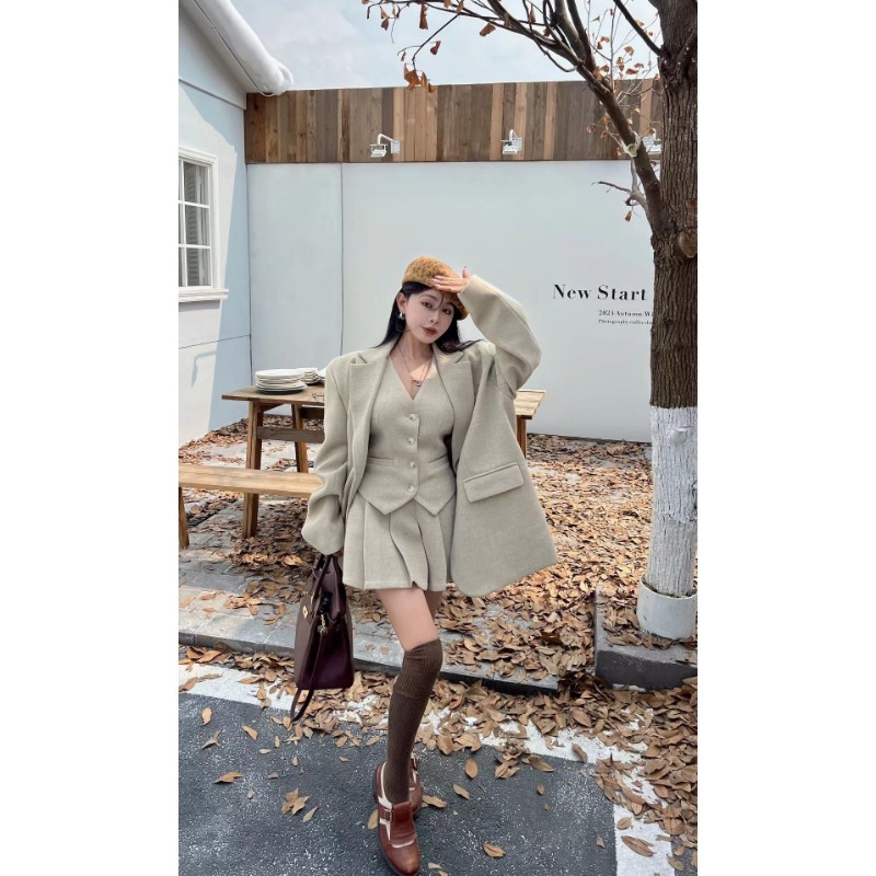 Shpmishal High End  Autumn New - Winter Clothing Kit 评论和价格